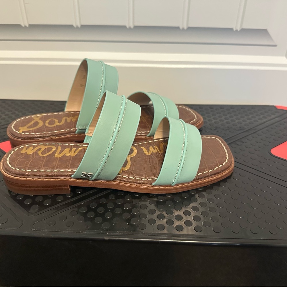 Women’s Sam Edelman sandals - Picture 3 of 6